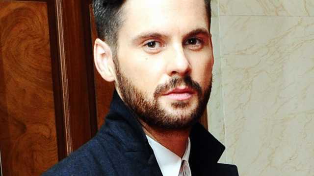 Tom Riley