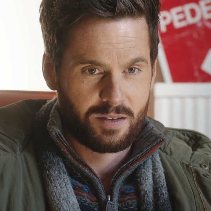 Tom Riley Ill Behaviour